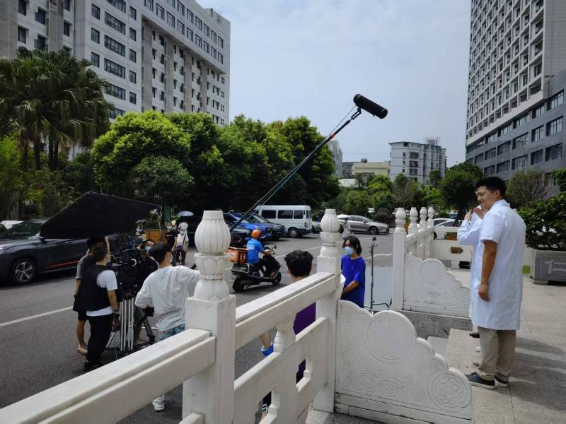 龙湖区广告片拍摄公司低成本实现高规格制作的诀窍